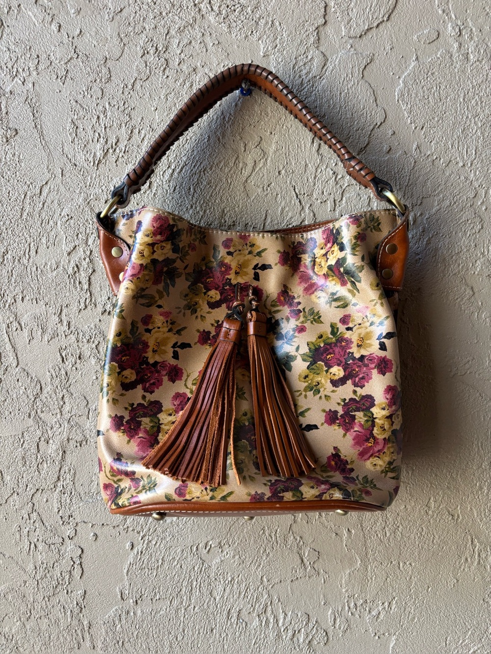 Patricia Nash Torresina floral leather bucket bag